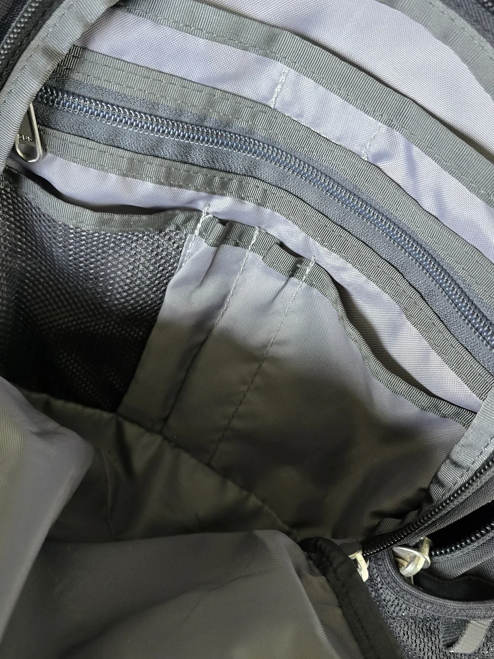 The North Face Jester Backpack - Olive Green & Black 28L Laptop & Pocket See Pic